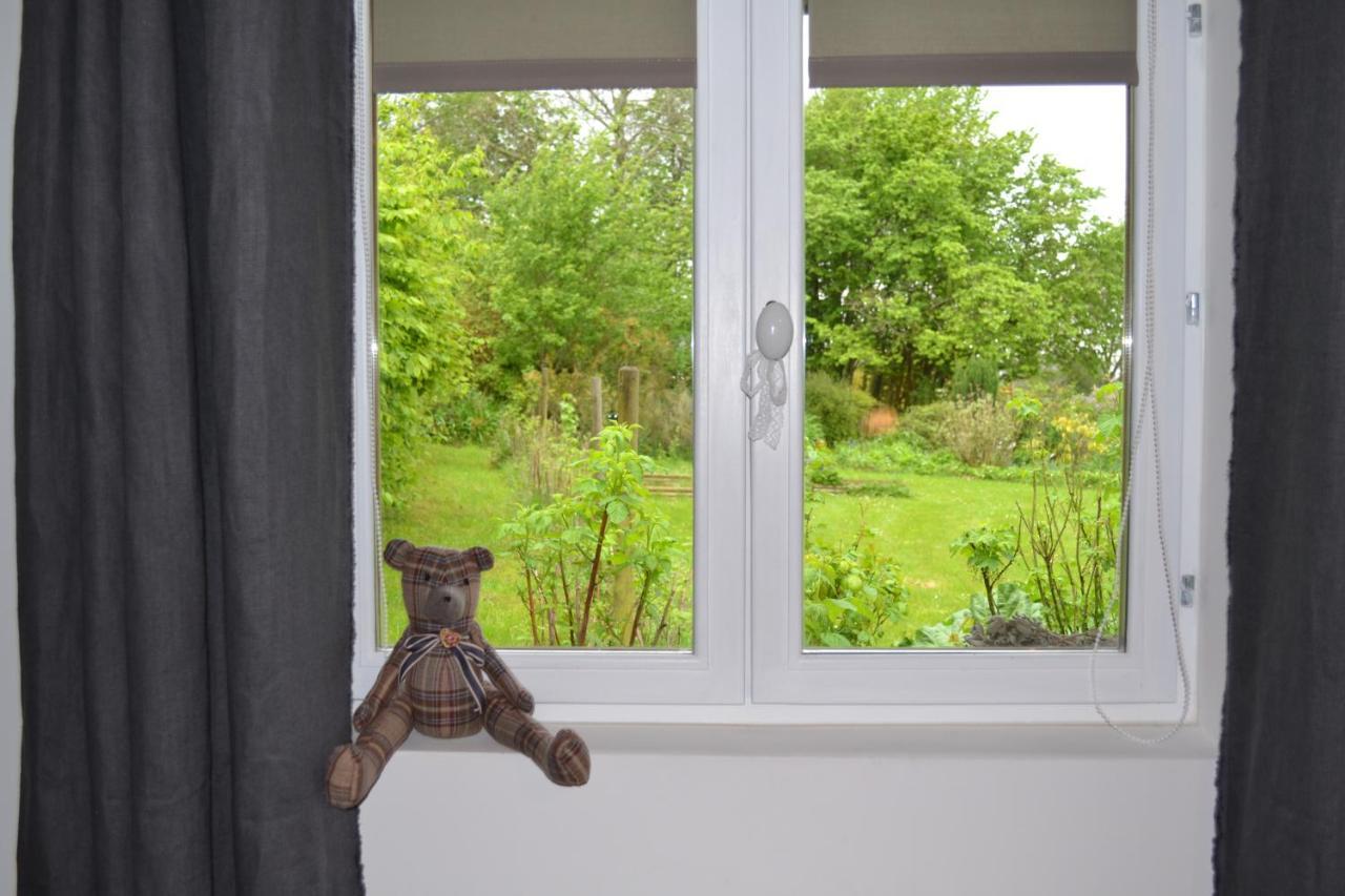 Licques La Longere D'Ecottes Bed & Breakfast エクステリア 写真