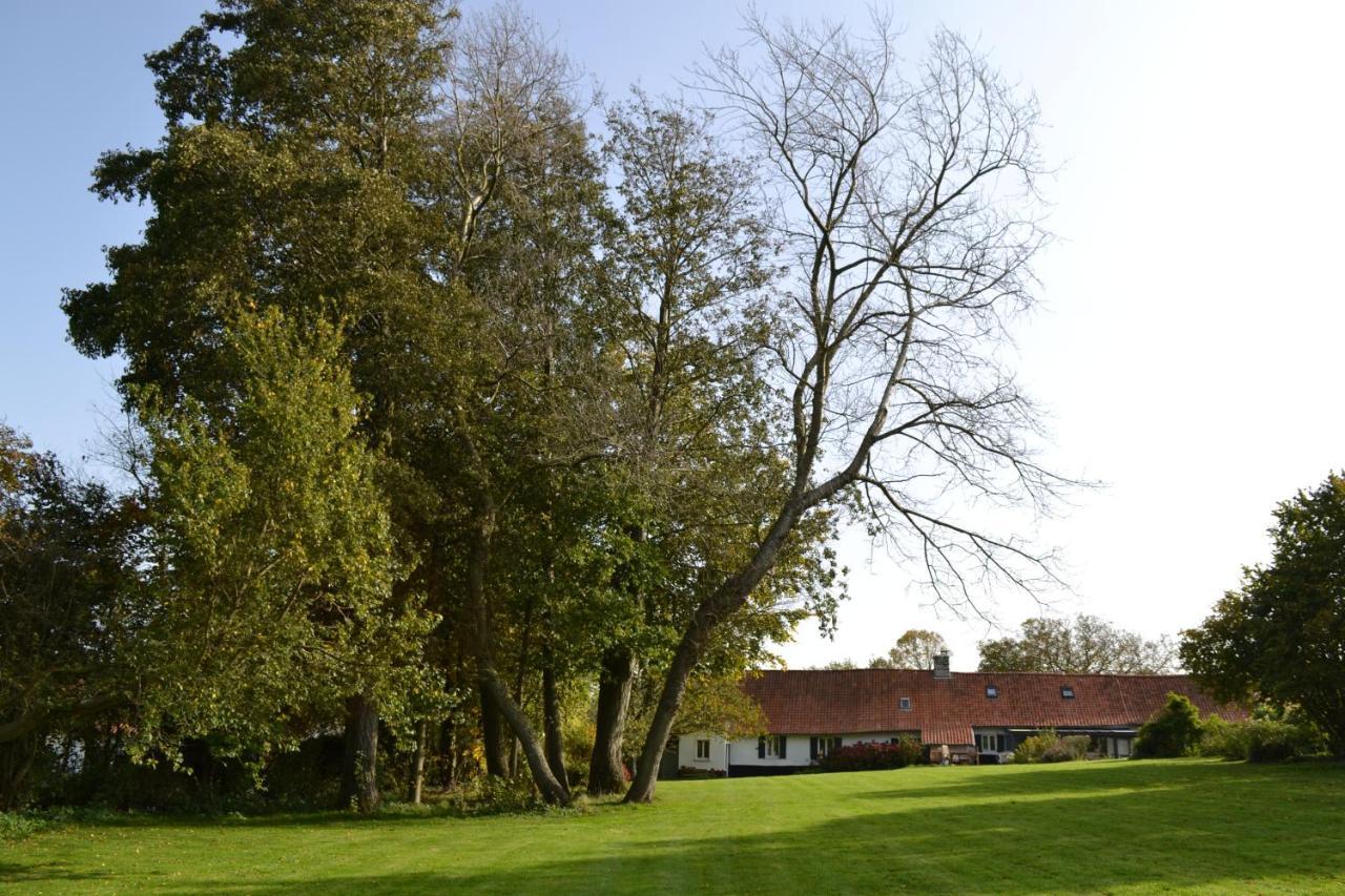 Licques La Longere D'Ecottes Bed & Breakfast エクステリア 写真